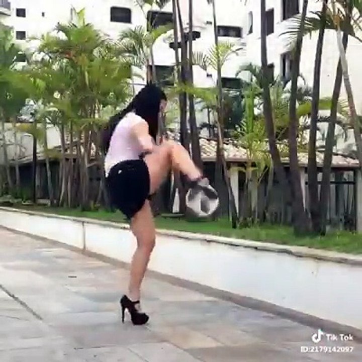 Football freestyle by a hot lady