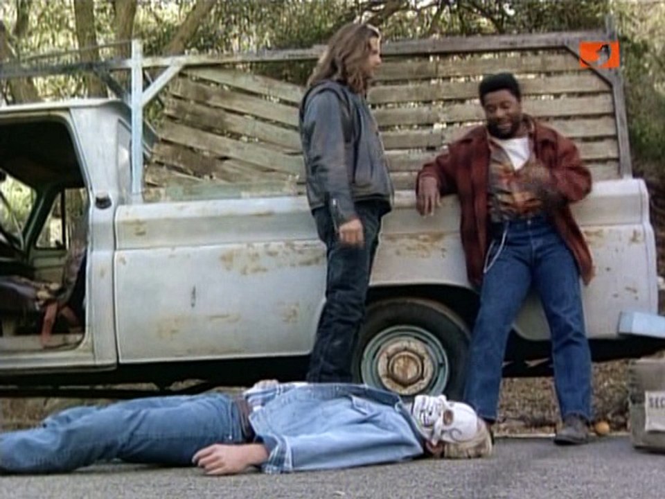 Renegade  Staffel 1 Episode 19 - Ein unerwuenschter Neuanfang