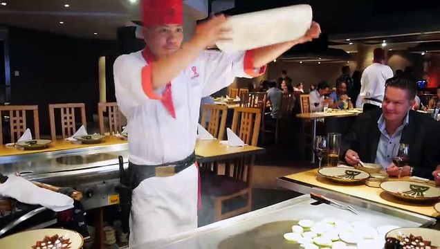 Ce chef japonais est dingue - restaurant Benihana à Londres !