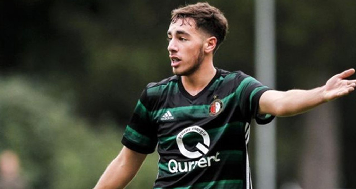 Feyenoord'un Genç Yıldızı Orkun Kökçü, Beşiktaş Formasıyla Fotoğrafını Paylaştı