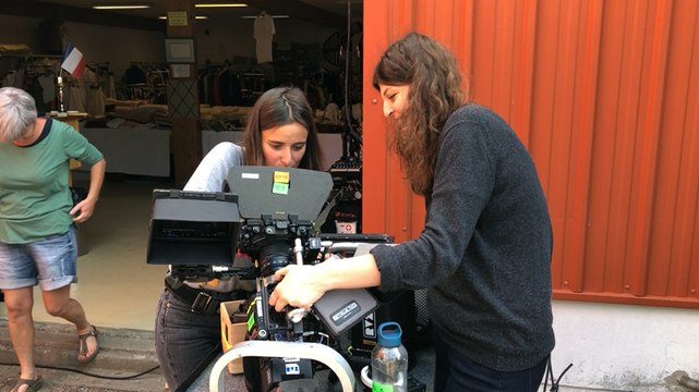 Tournage à la boutique Emmaüs