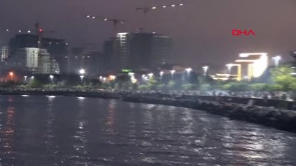 İstanbul Sıcaktan Bunalan İstanbullular Soluğu Sahillerde Aldı