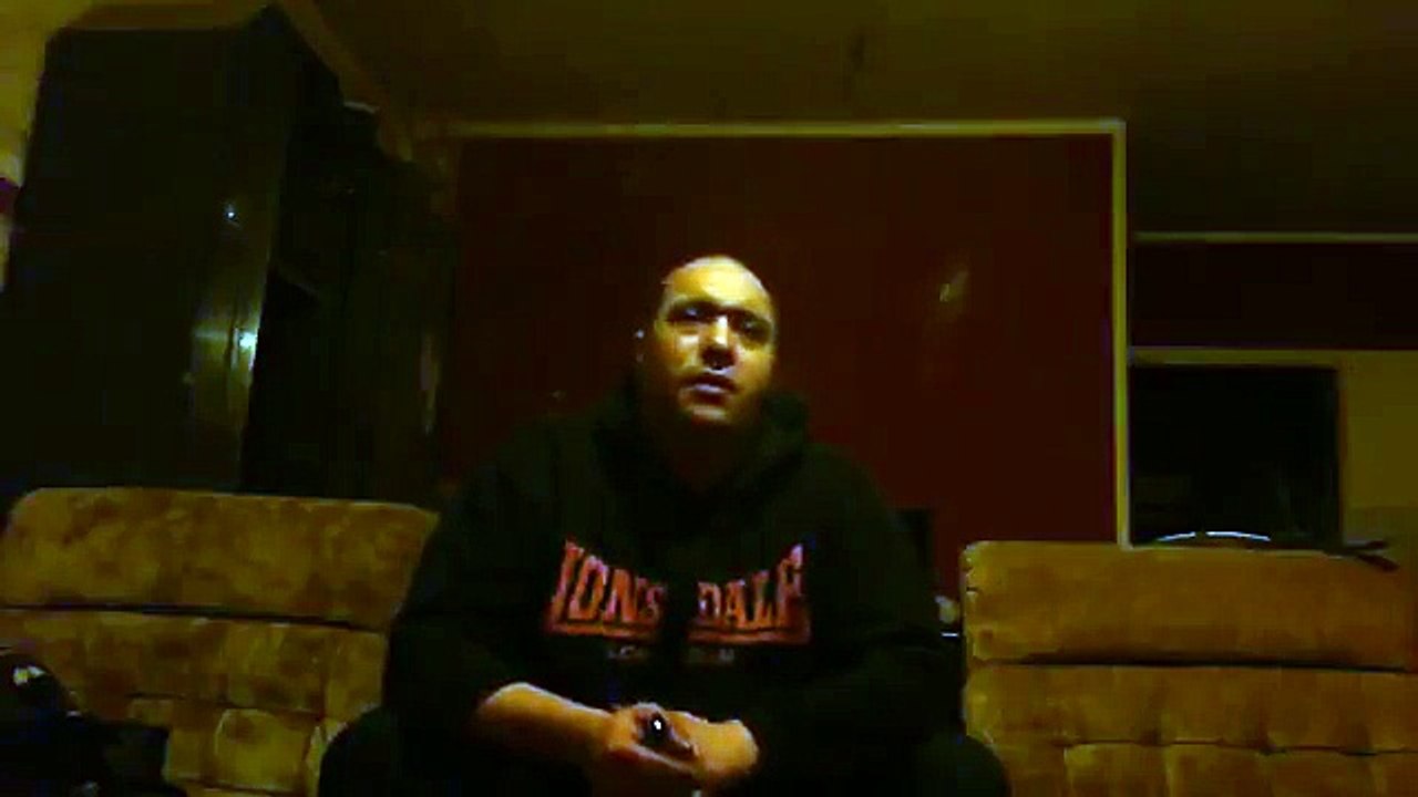 Amok Alki Meyer die sprechende Couch auf Pep (360p_15fps_H264-128kbit_AAC)