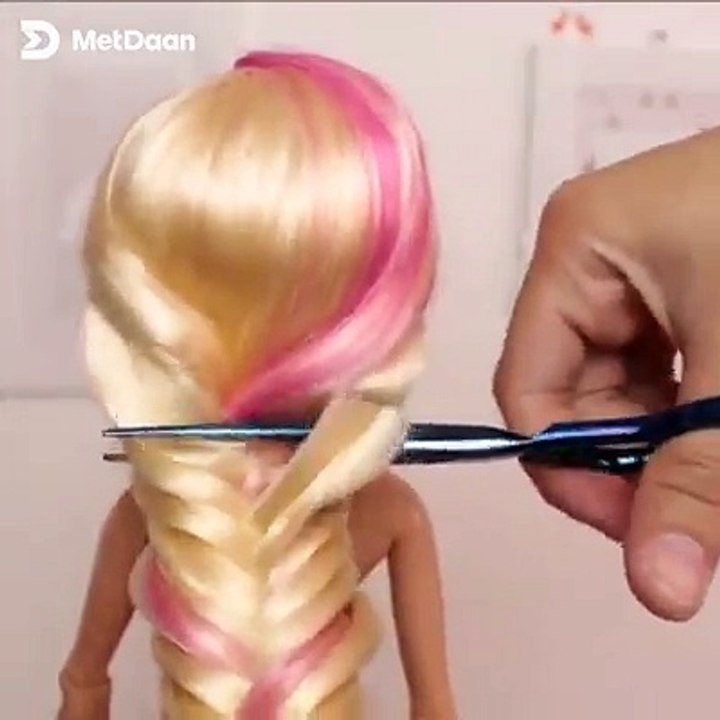Barbie need a hairstyle  Incredible work on these dolls By:  elovetheroyaldolls