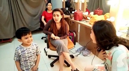 Ayu Tingting & Prilly Latuconsina Asyik Godain Cowok