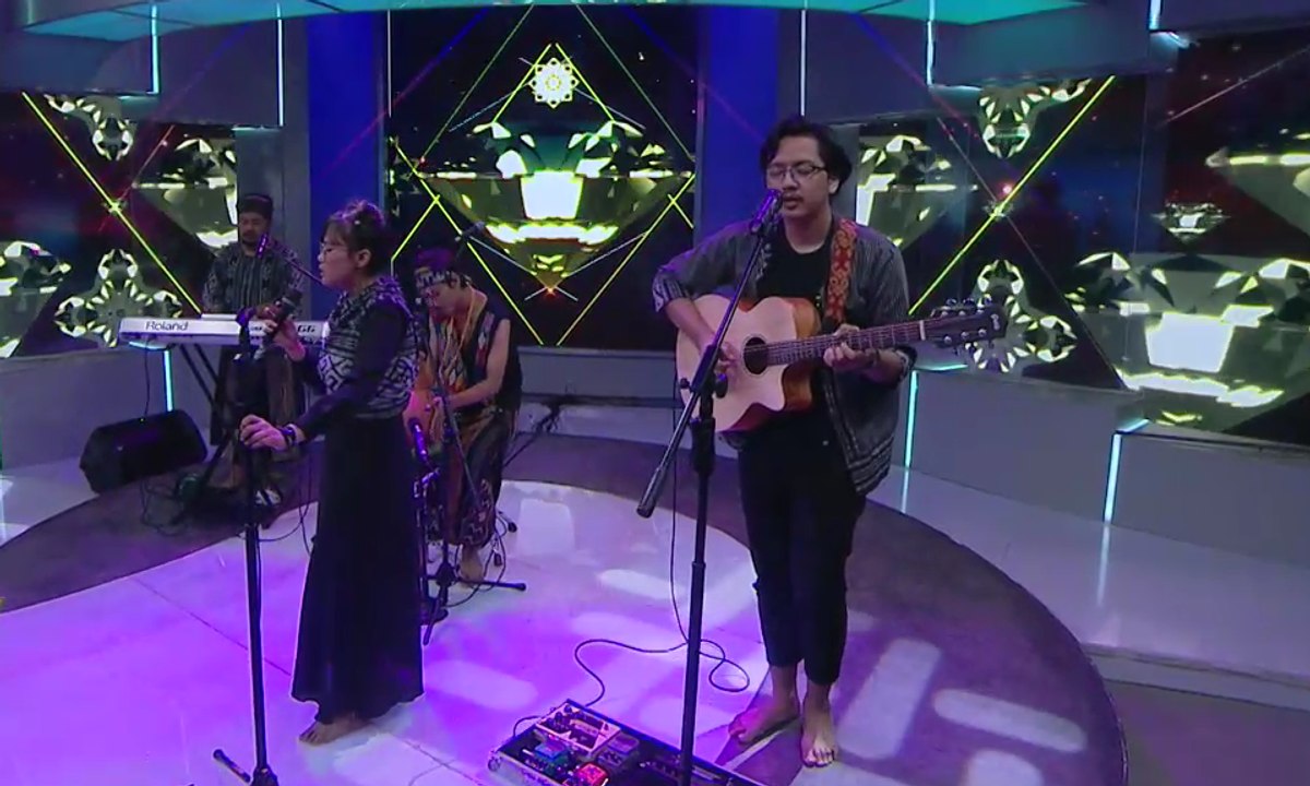 Rubah Di Selatan, Perkenalkan Budaya Indonesia ke Eropa