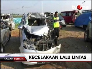 Mobil Minibus Tabrak Truk di Tol Cipali, 1 Orang Tewas