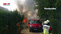 2018-07-21 Gartenlaube brennt in Büttgen - Starke Rauchentwicklung - Fenster geschlossen haltenGartenlaube brennt in Büttgen - Starke Rauchentwicklung - Fenster geschlossen halten