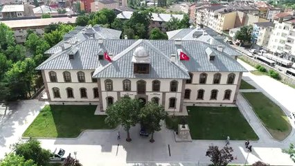 Tarihe Işık Tutan Kongre Binası Yeni Yüzüyle Ziyaretçilerini Bekliyor