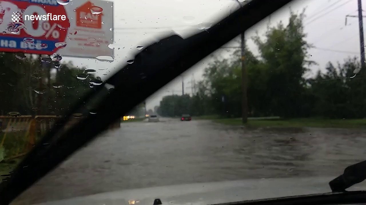 Roads turn into rivers as Russian city floods