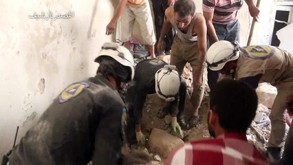 إجلاء 800 عنصر من"الخوذ البيضاء" السوريين الى الاردن عبر اسرائيل