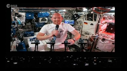Gast aus dem All: Alexander Gerst spielt bei Kraftwerk-Konzert