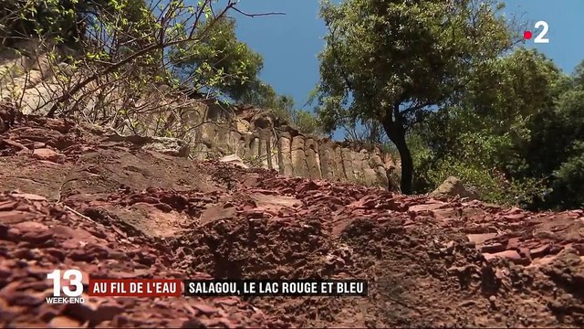 Au fil de l'eau : Salagou, le lac rouge et bleu