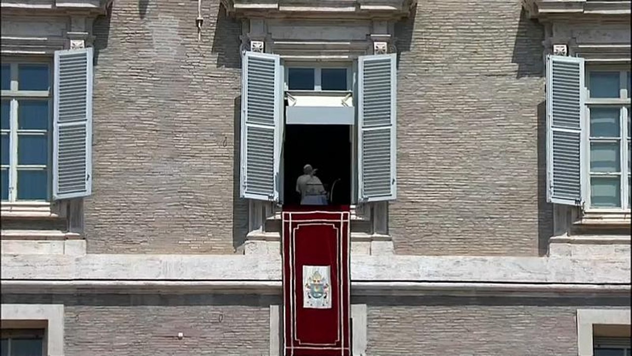 Papst Franziskus: Flüchtlingstragödien im Mittelmeer verhindern!