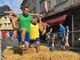 La préparation physique insolite du Castres Olympique… avec des jambons