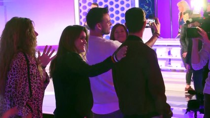 Alfred y Amaia desconectan juntos en el mar