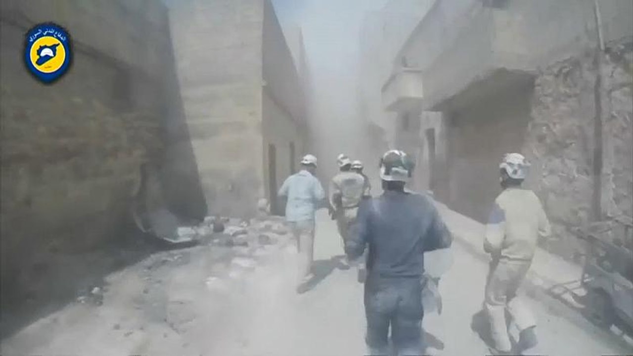 Des centaines de casques blancs évacués de Syrie