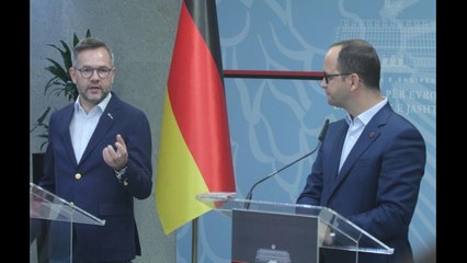 Ministri gjerman: Emigrantët, jo kusht për Shqipërinë, opozita të votojë ‘Magjistratët’