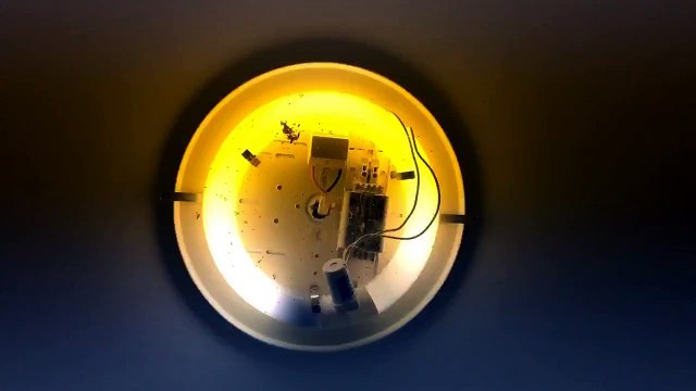 Strobing EOL GE T9 22W Circline Fluorescent tube