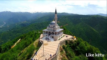 Xhami dhe Ezan që të kënaq shpirtin