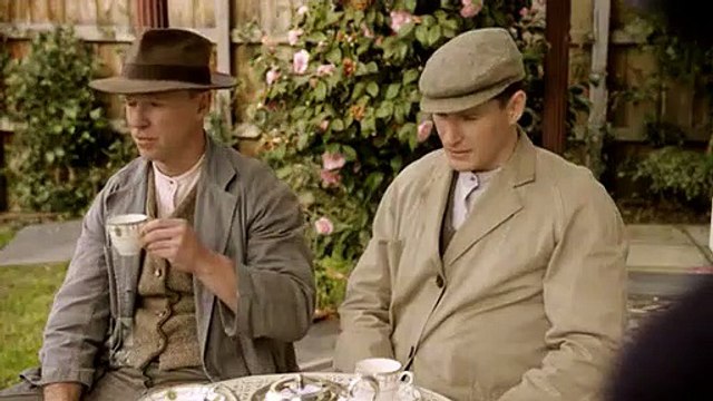 Miss Fisher s Murder Mysteries S01 E03 The Green Mill Murder