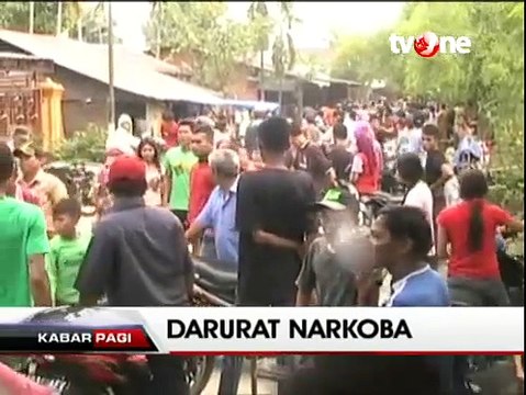 Jadi Sarang Judi dan Narkoba, Sebuah Rumah Dirobohkan Warga