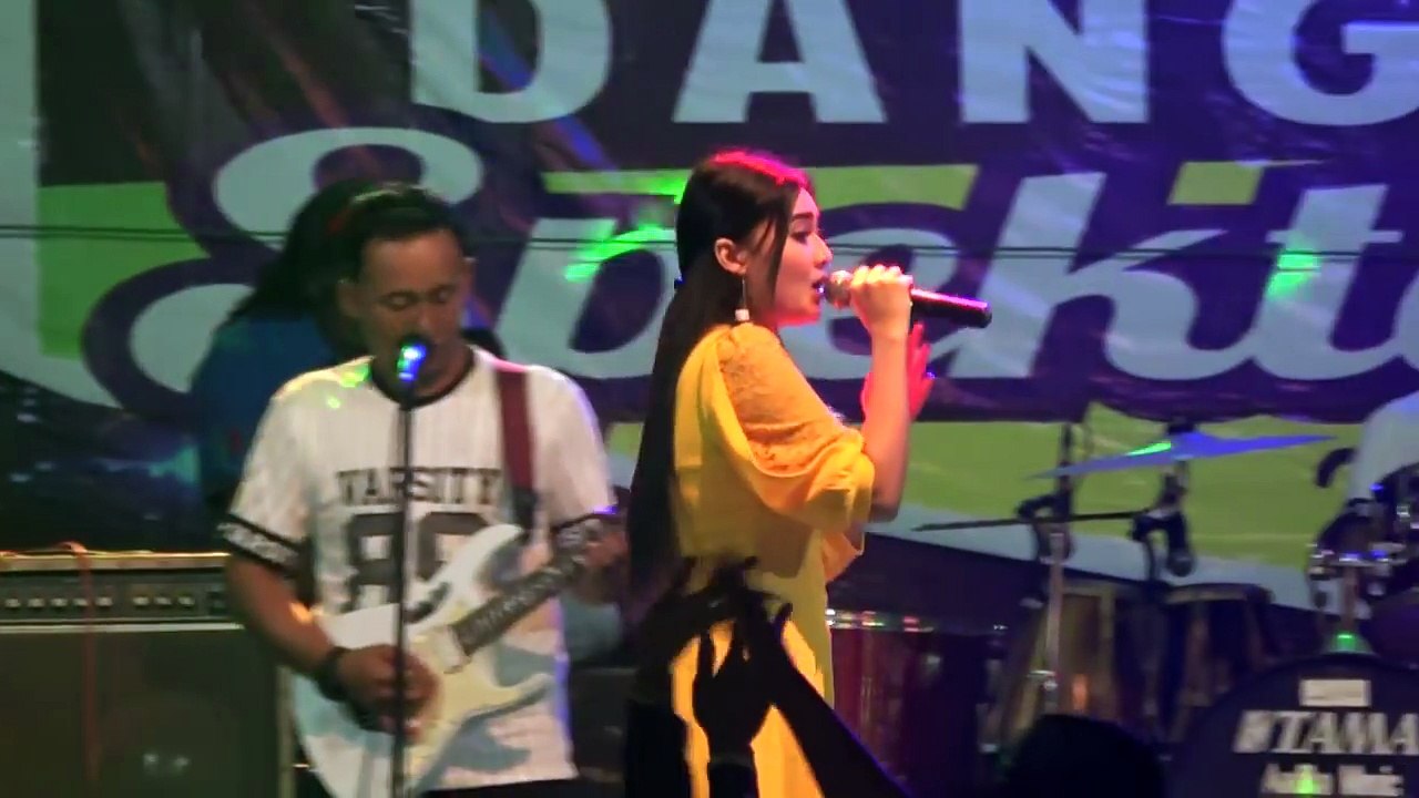 Nella Kharisma - WEGAH KELANGAN - Om Lagista LIVE Alun - Alun Kutoarjo