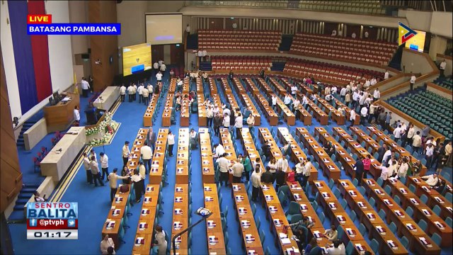 Mga nakamit ng Kamara sa nagdaang session, inilatag; Ikatlong regular session ng Kongreso, nagbukas na