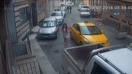 Beyoğlu’nda kapkaççı dehşeti kamerada