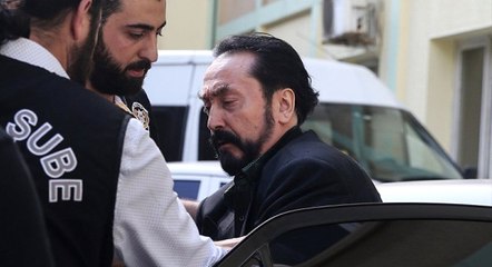 Adnan Oktar'ın 15 Temmuz Gecesi "Tayyip'i Asarlar Şimdi" Dediği Ortaya Çıktı