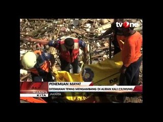 Tewas Mengambang, Petugas Evakuasi Jasad Remaja 16 Tahun