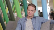 Outlander - Quick questions with Sam Heughan [Sub Ita]