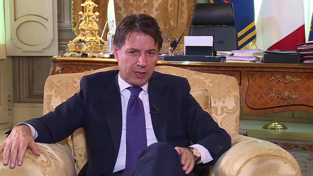 Giuseppe Conte Intervista con Marco Travaglio (INTEGRALE)