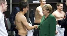 Son Dakika! Almanya Şansölyesi Merkel: Mesut Özil'in Kararına Saygı Duyuyoruz