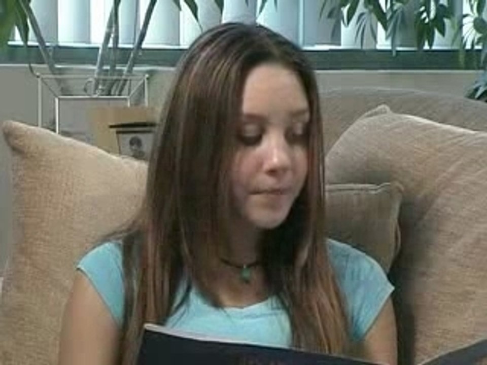 Amanda Bynes contando uma História - FANDUBLADO