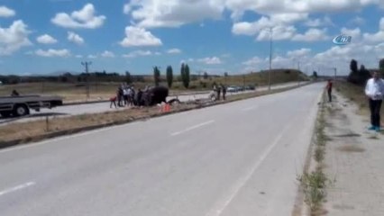 Otomobil Takla Attı: 2 Yaralı
