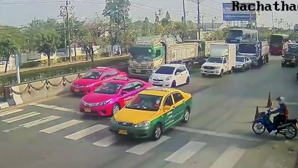 Car Crashes Compilation - Best of the Week - #34