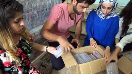 Sosyal medyada tanıştılar, çocuklar için kalem topladılar