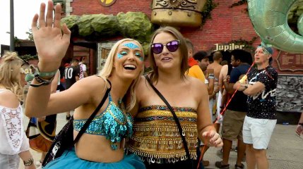 Tomorrowland 2018 : les looks les plus déjantés !