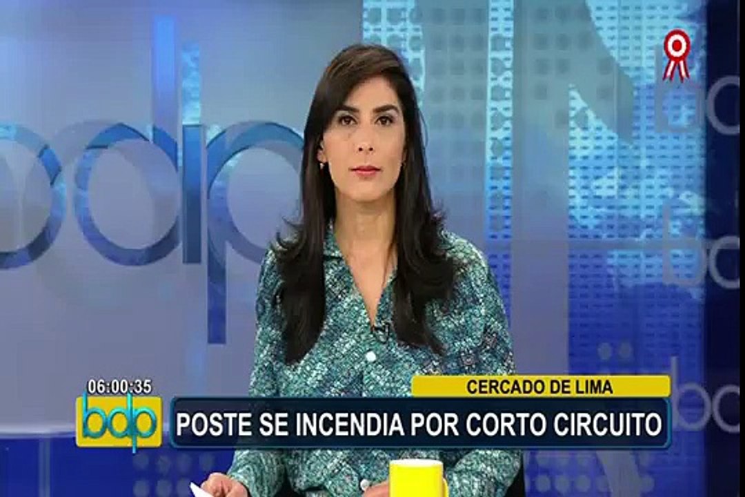 Cercado de Lima: cortocircuito en poste habría ocasionado incendio en tres viviendas