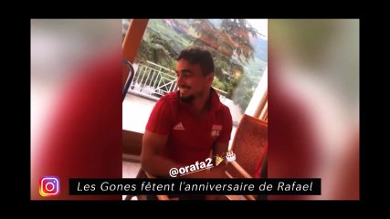 Buffon accueilli en star par les fans du PSG, Lamela se moque du style de Serge Aurier