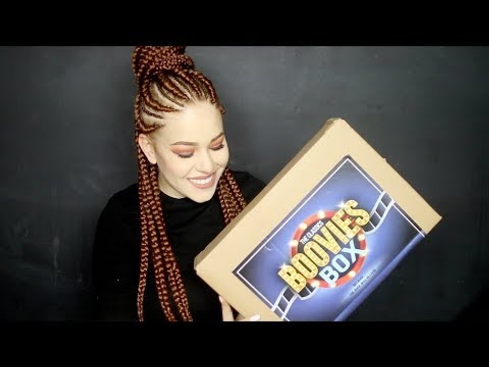 ΜΑΣΤΟΥΡΩΜΕΝΟ UNBOXING ME ΒΙΒΛΙΑ ● Mara Samartzi