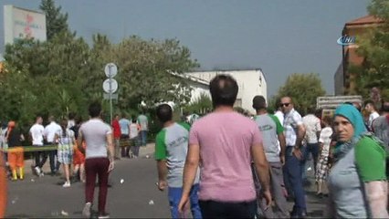 Antalya'daki fabrika yangınına müdahale devam ediyor