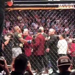 Brock Lesnar Challenges Daniel Cormier Live !