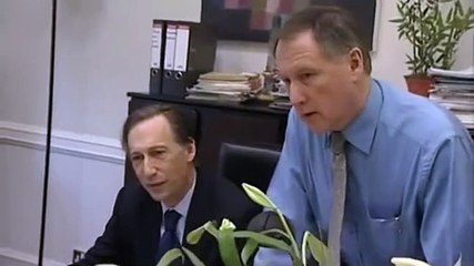 The Thick of It S01E03