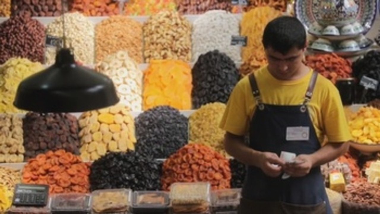 Fundador de Slow Food, fascinado con la diversidad de la cocina rusa