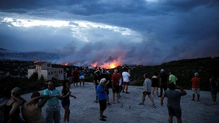 Al menos 50 muertos por los incendios en Grecia