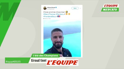 Giroud tient sa promesse et se rase la tête - Foot - CM 2018 - Bleus