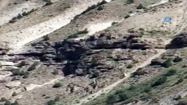 Toprak kayması böyle görüntülendi