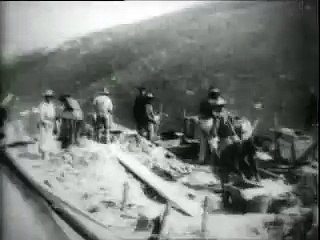 Rocking Gold in the Klondike (1901) - Documentary/Short Film